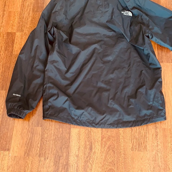 North face rain jacket - Picture 3 of 3